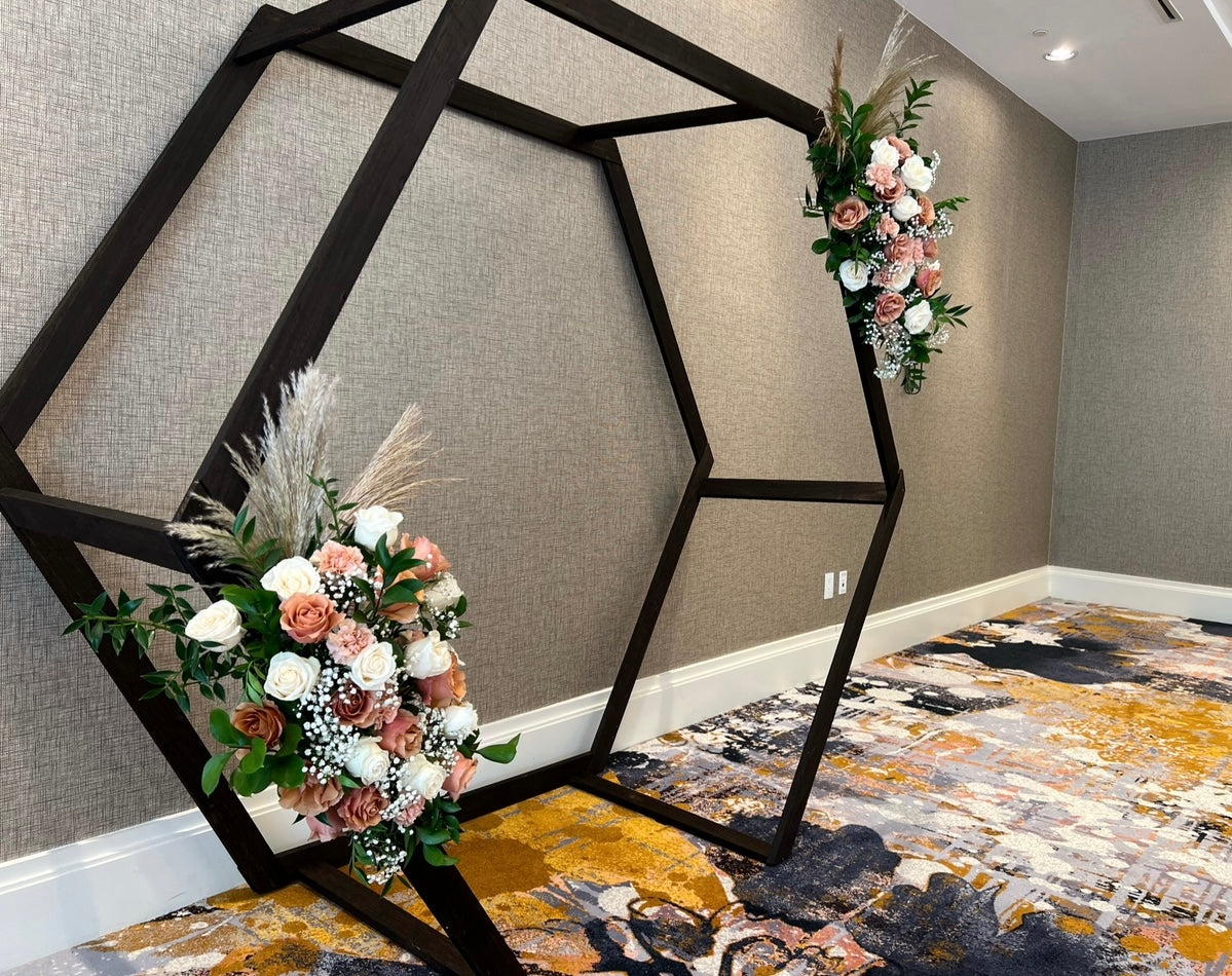 Hexagon wedding arch dimensions 60 photos - Astyledwedding.com