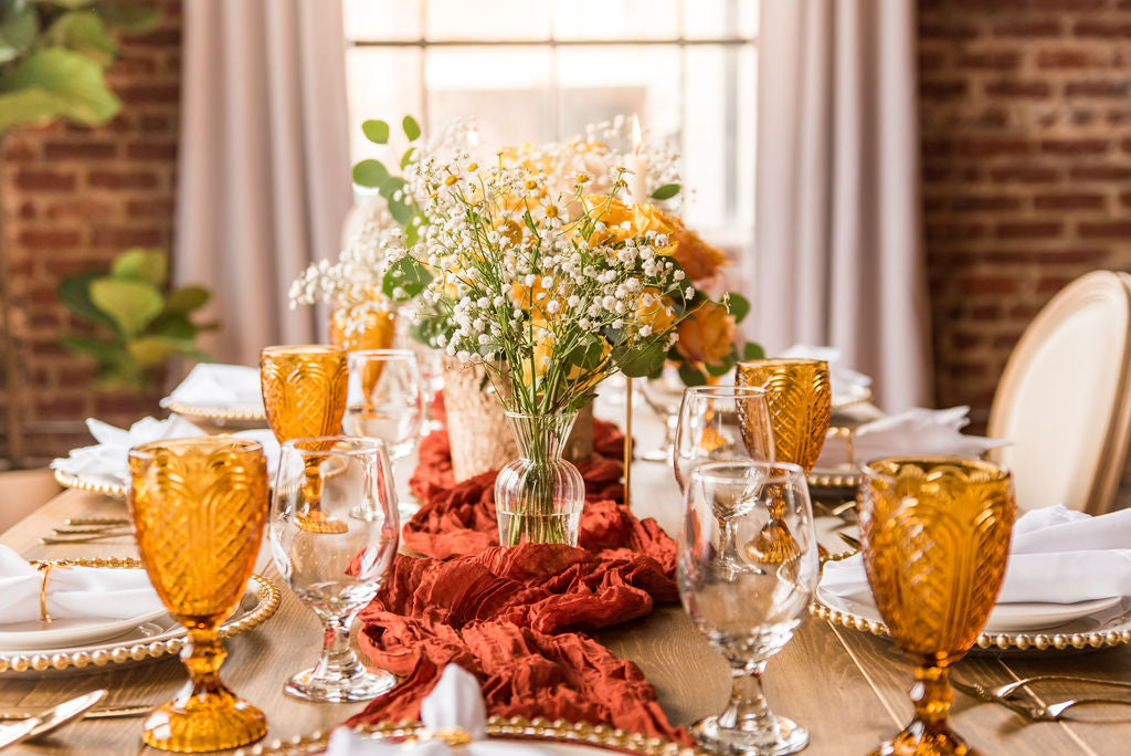 Farm Table Dinner Bundle (20 Guests) Rental