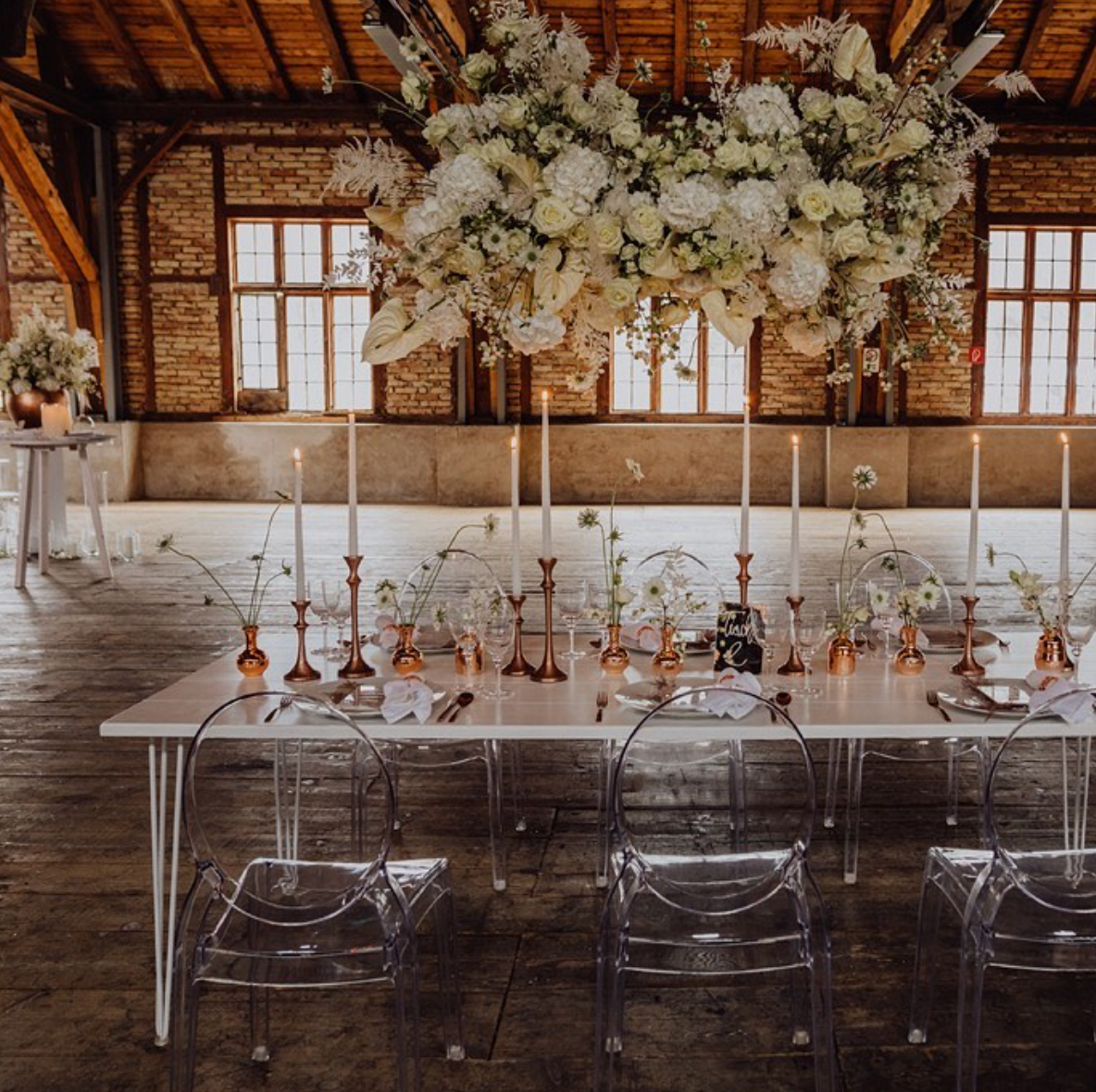 Folding ghost chairs 2025